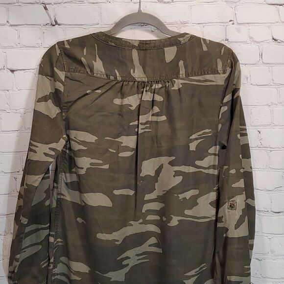 Express green camoflage chambray tunic - Picture 7 of 9
